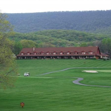 Cacapon State Park Lodge Berkeley Springs Exterior photo